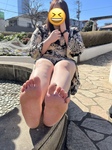 27 years old, 178 cm, 28 cm, the largest ever, 34 photos of soles and legs